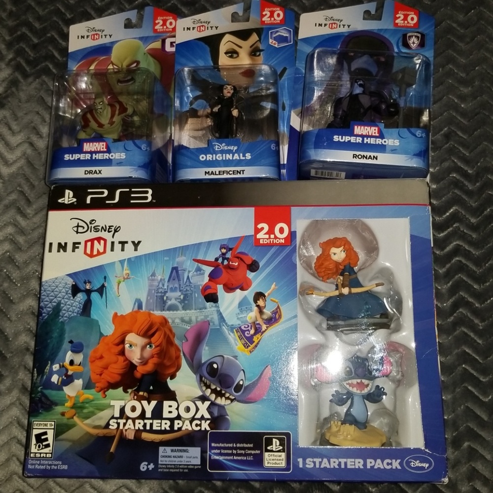 NIB AMIIBOS & STARTER PACK